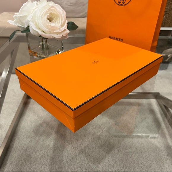 Hermes Gift Box Set - Picture 3 of 12